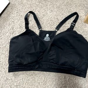 Kindred Bravely nursing sports bra size large busty
